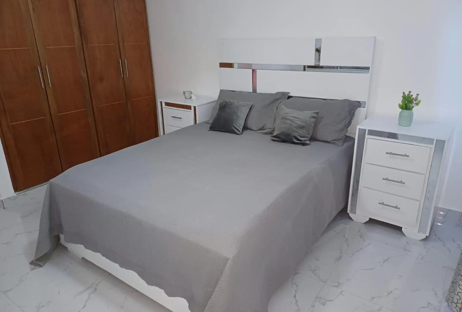 ColoradoResidencial Genesis III公寓
